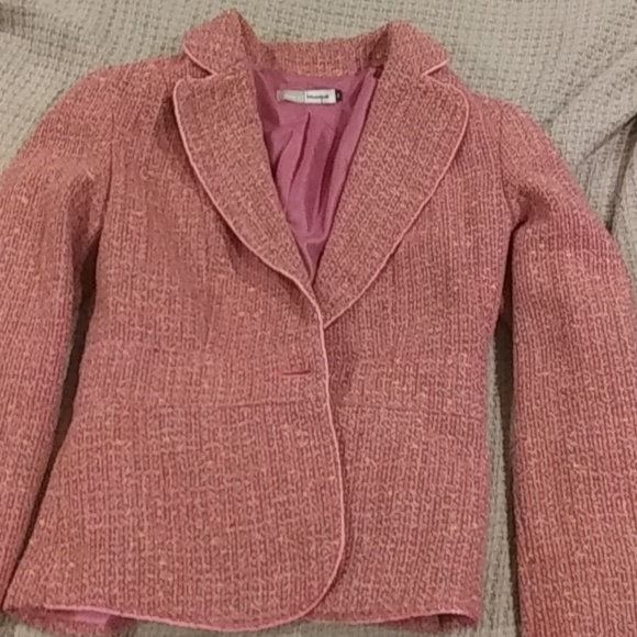 Pink jacket - Picture 1 of 2
